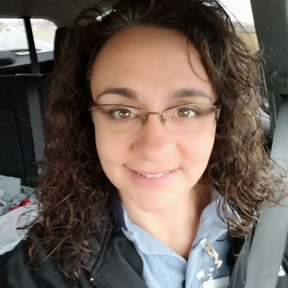 Meet your Posher, Jenelle